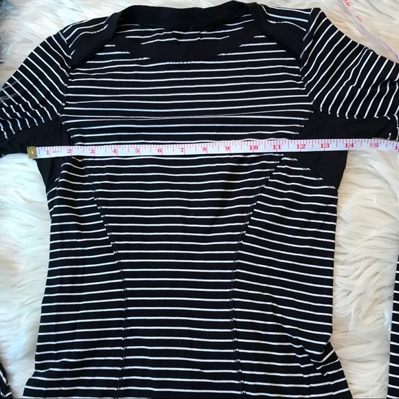 Lululemon base runner long sleeve - Picture 6 of 6